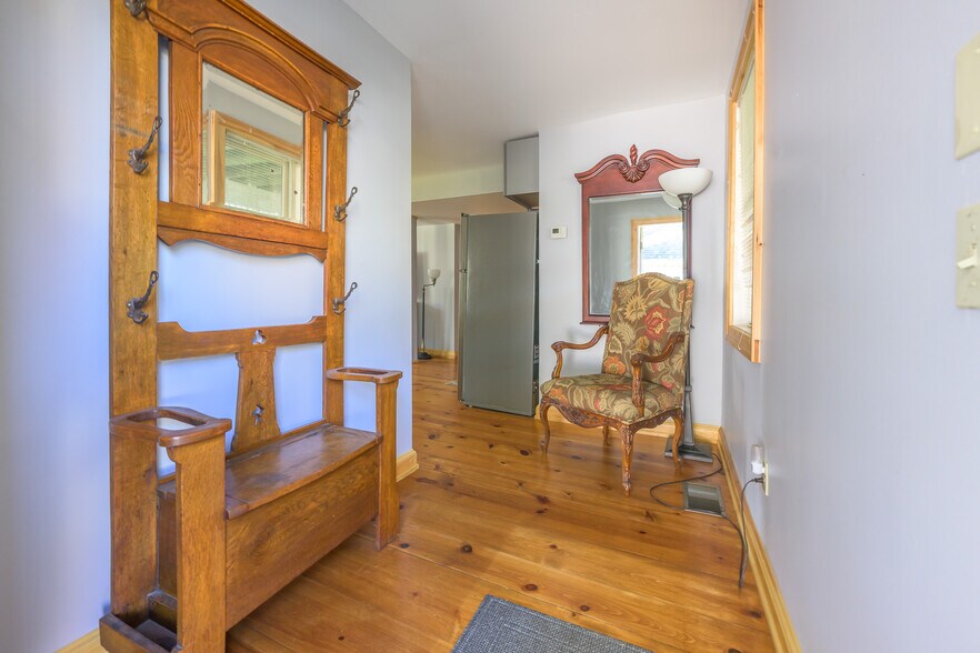 More Photos Of 518 Main St, Great Barrington Hospitality For Sale