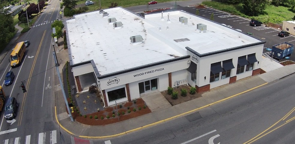 Primary Photo Of 11 N Parkway Ave, Battle Ground Freestanding For Lease
