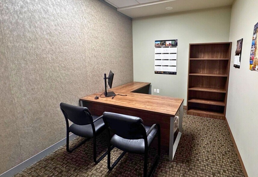 More Photos Of 2402 S Battleground Rd, Deer Park Warehouse For Sale