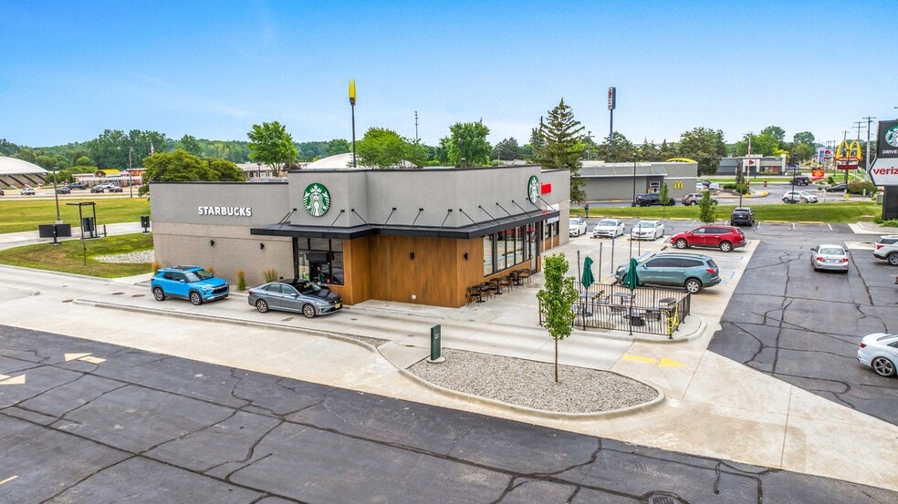 More Photos Of 6301 Dixie Hwy, Bridgeport Restaurant For Sale