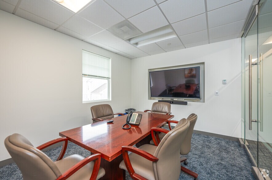 More Photos Of , Hyannis Office For Sale