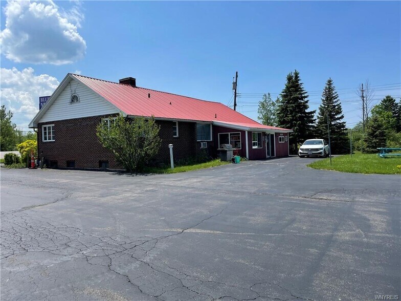 More Photos Of 1630 Southwestern blvd, West Seneca Hotel For Sale