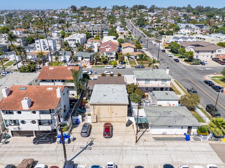 More Photos Of 1671-1673 Missouri St, San Diego Apartments For Sale