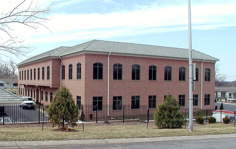 More Photos Of 3515 W 75th St, Prairie Village Office For Lease