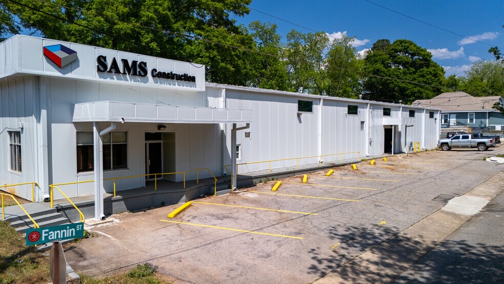 Primary Photo Of 211 Whitesville St, Lagrange Showroom For Sale