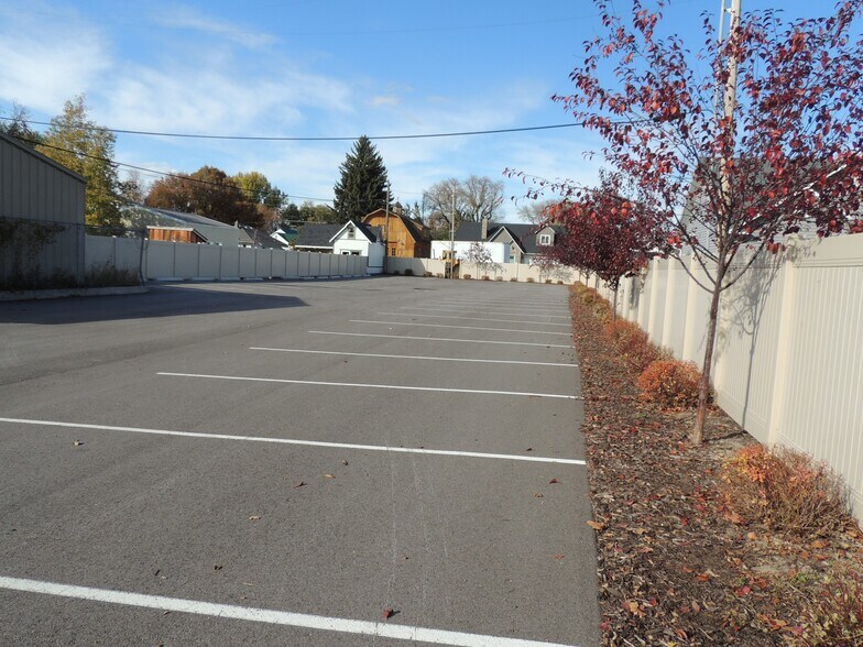 More Photos Of 23 E 1st N, Rexburg Land For Lease