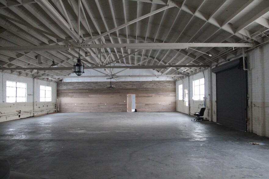 More Photos Of 1522 W 135th St, Gardena Manufacturing For Sale