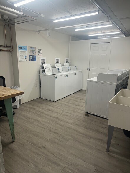 More Photos Of 4380 W Pierson Rd, Flint Apartments For Sale