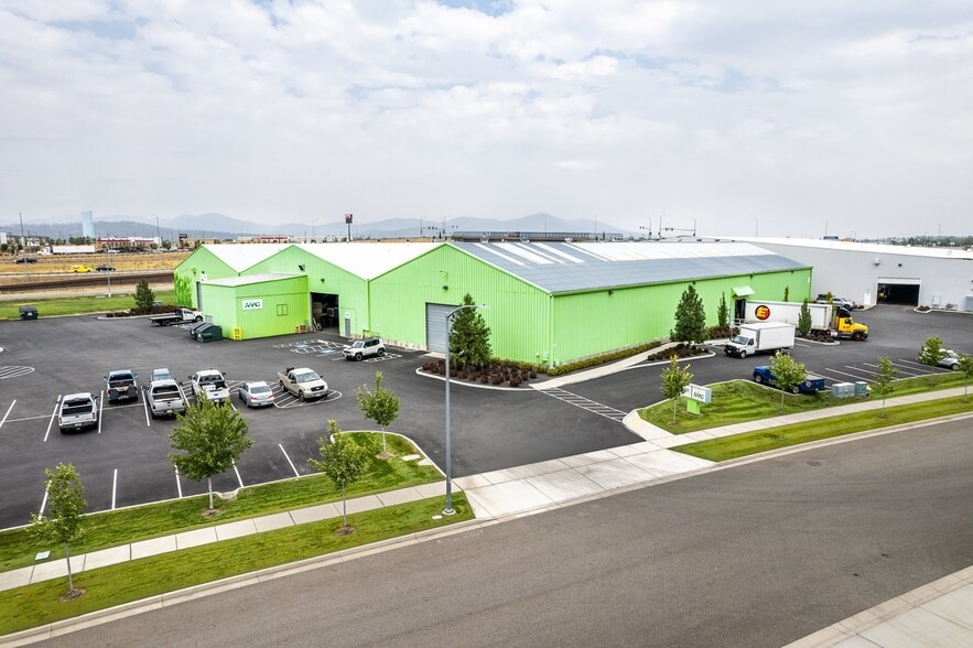 More Photos Of 5575 W Riverbend Ave, Post Falls Warehouse For Lease