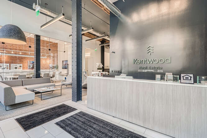 More Photos Of 1660 17th St, Denver Office Residential For Sale