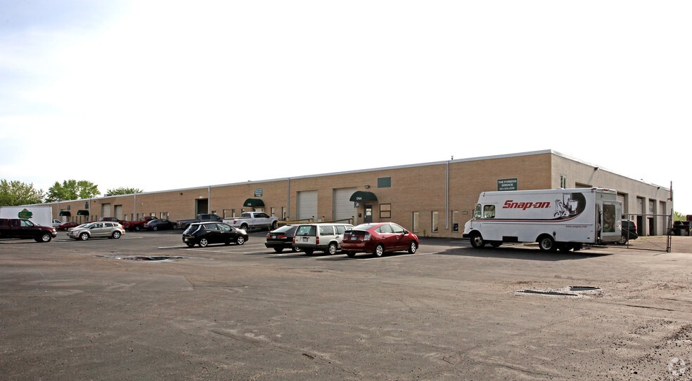 More Photos Of 1720-1746 Terrace Dr, Roseville Light Manufacturing For Lease
