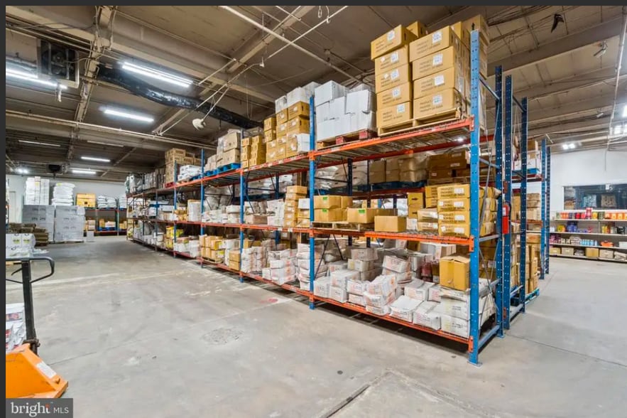 More Photos Of 441-465 St Pauls Ave, Jersey City Warehouse For Sale