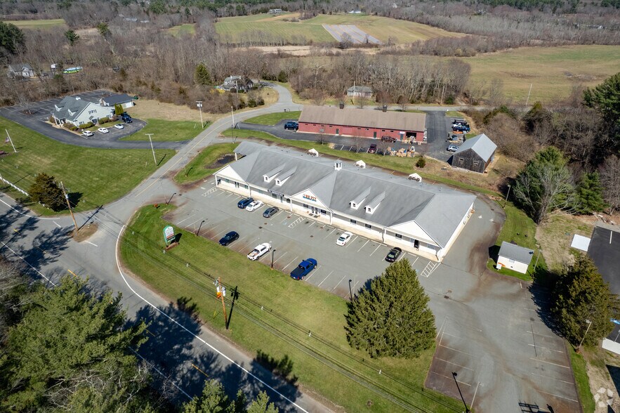 More Photos Of 290 Bedford St, Lakeville Storefront Retail Office For Sale