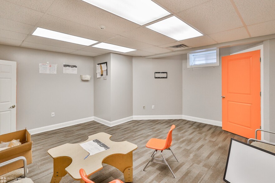 More Photos Of 1248 W Hamilton St, Allentown Office For Sale