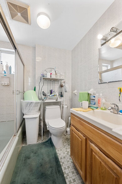 More Photos Of 1817 63rd St, Brooklyn Apartments For Sale