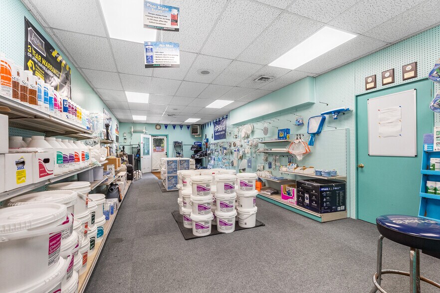 More Photos Of 257 W Nicholson Rd, Audubon Office For Sale