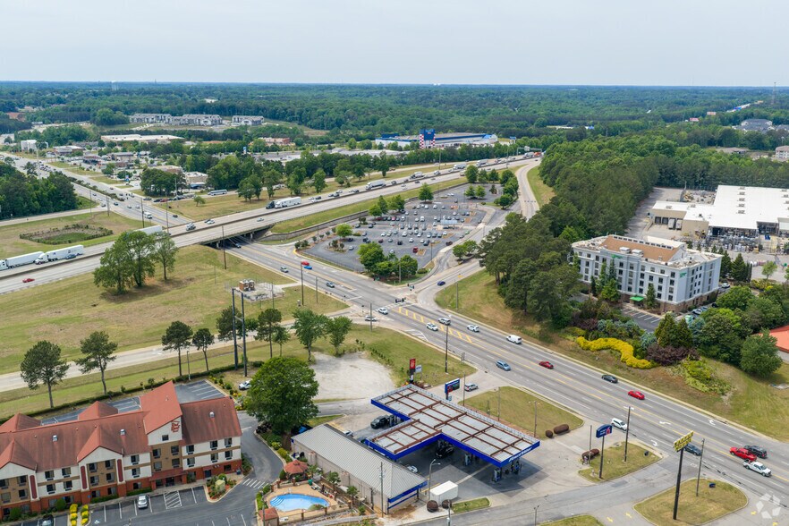 More Photos Of 9000 Peridot Pky, Stockbridge Unknown For Lease