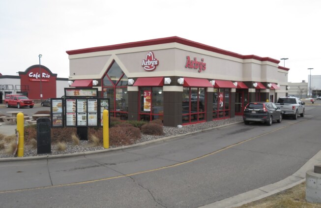 More Photos Of 2834 King Ave W, Billings Fast Food For Sale