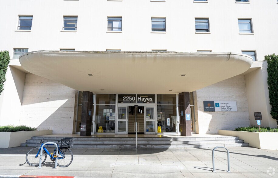 More Photos Of 2250 Hayes St, San Francisco Medical For Lease