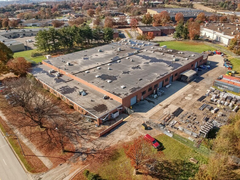 More Photos Of 150 Gamma Dr, Pittsburgh Light Manufacturing For Lease