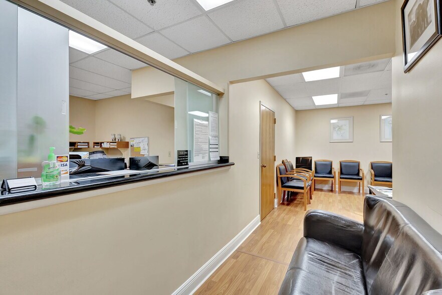 More Photos Of 13005 Southern Blvd, Loxahatchee Groves Medical For Sale