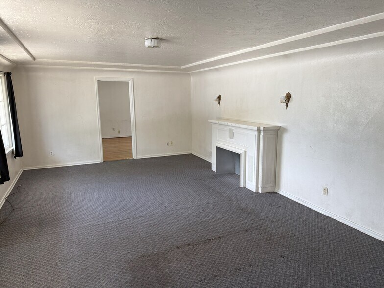 More Photos Of 2817 S Ray St, Spokane Office Residential For Sale