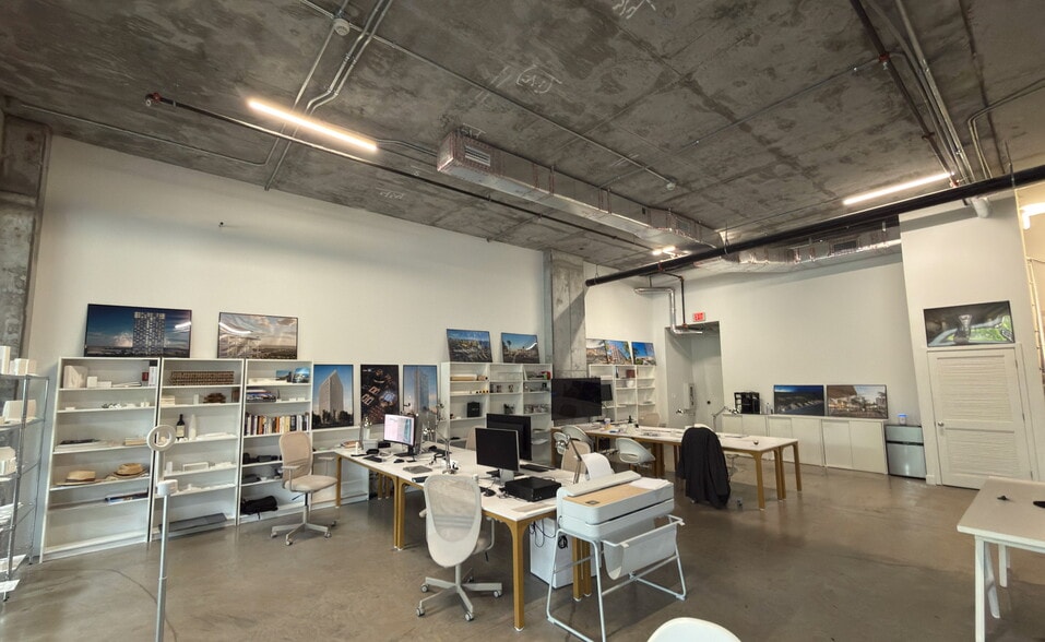 More Photos Of 2900 SW 28th Ln, Miami Apartments For Lease