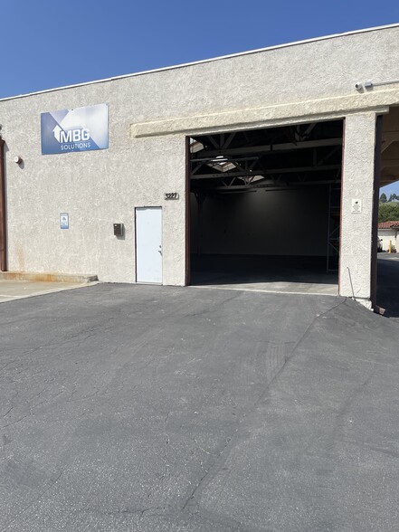 Primary Photo Of 3227 N San Fernando Rd, Los Angeles Industrial For Lease