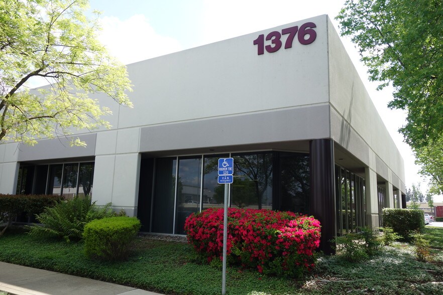 More Photos Of 1376 Lead Hill Blvd, Roseville Flex For Sale