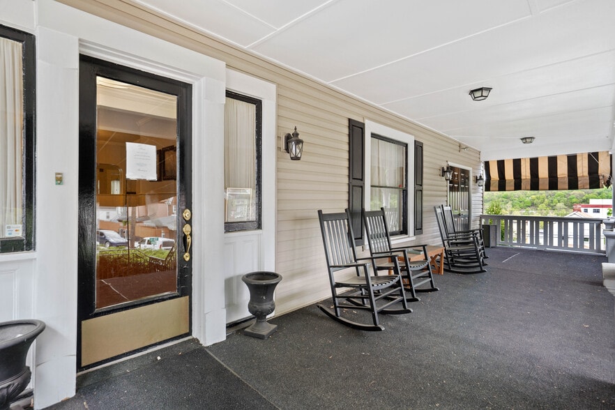 More Photos Of 701 Thompson Ave, Donora Funeral Home For Sale