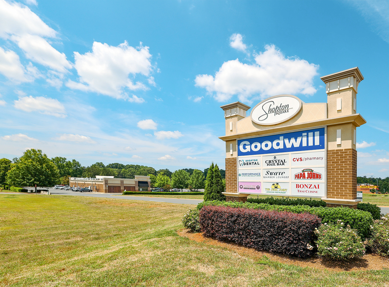 More Photos Of 8510 Steel Creek Rd, Charlotte Unknown For Lease