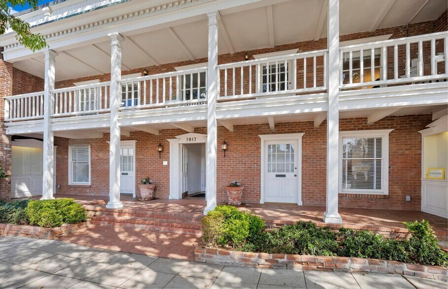 More Photos Of 7817 Herschel Ave, La Jolla Medical For Lease