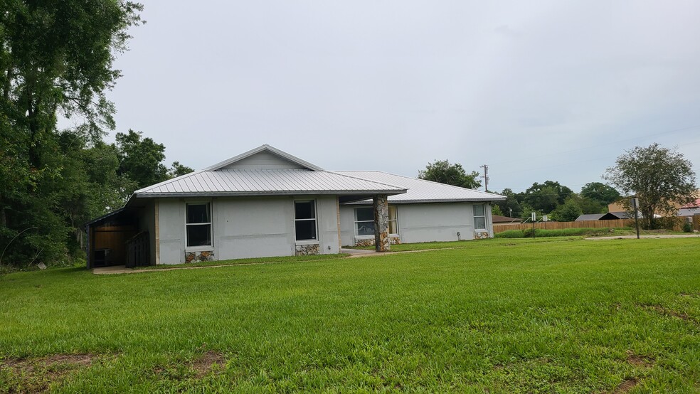 More Photos Of 11997 S US Highway 441, Belleview Auto Dealership For Sale