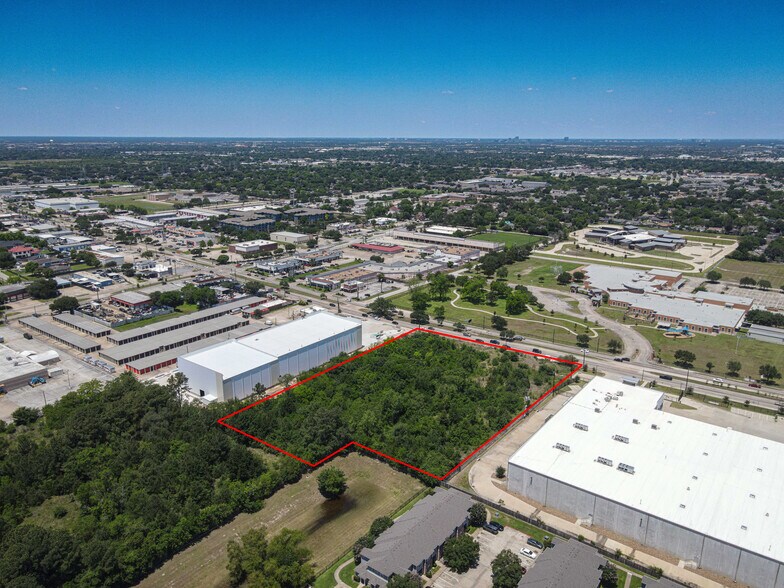 More Photos Of 10525 Bissonnet St, Houston Land For Sale