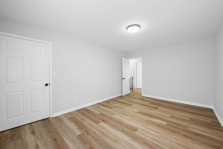 More Photos Of 1400 N Chamberlain Ave, Chattanooga Apartments For Sale