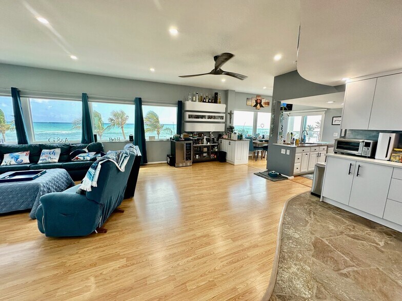 More Photos Of 2203 N Surf Rd, Hollywood Apartments For Sale