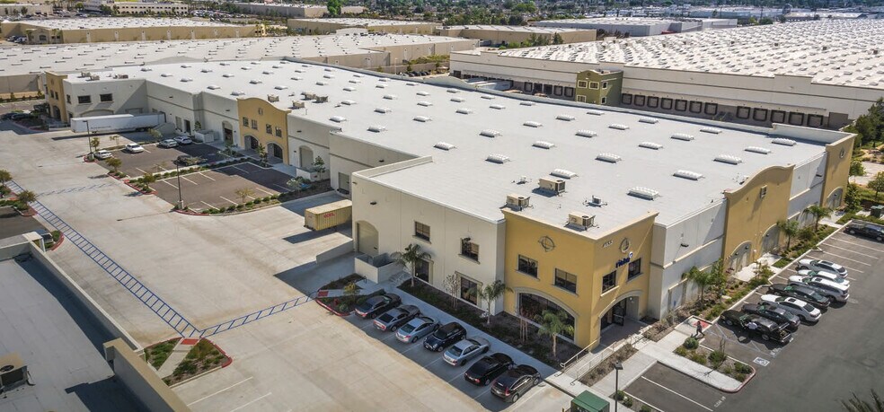 More Photos Of 4832-4850 Azusa Canyon Rd, Irwindale Warehouse For Lease