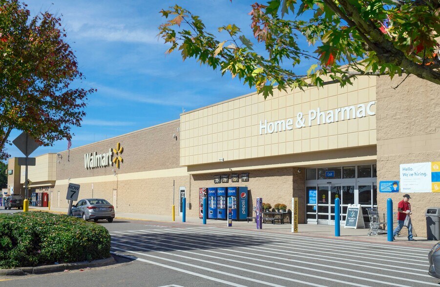 More Photos Of 1008 Crossroads Dr, Statesville Unknown For Lease