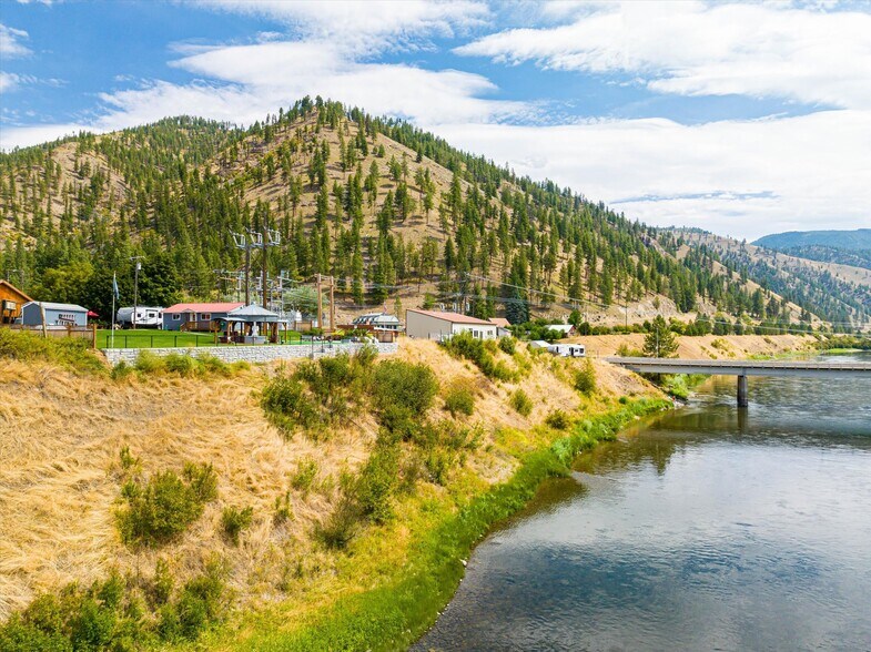 More Photos Of 89 Mullan W, Superior Apartments For Sale