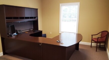 More Photos Of 100 Greystone Power Blvd, Dallas Medical For Lease