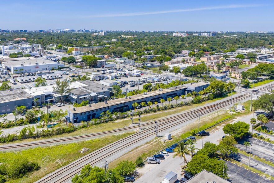More Photos Of 7251 NE 2nd Ave, Miami Loft Creative Space For Lease