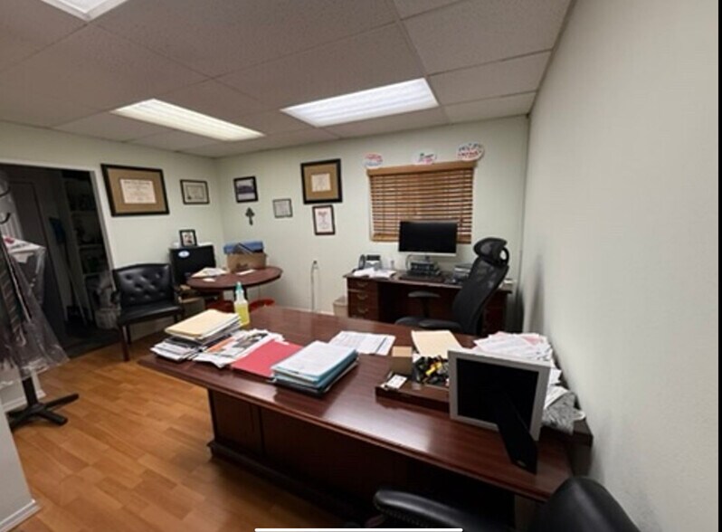 More Photos Of 13624 San Antonio Dr, Norwalk Office For Lease