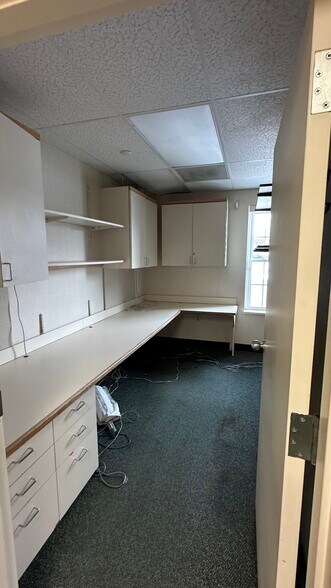 More Photos Of 850 Brainard Rd, Highland Heights Medical For Lease