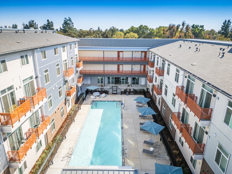 More Photos Of 2500 Cannery Loop, Davis Apartments For Sale
