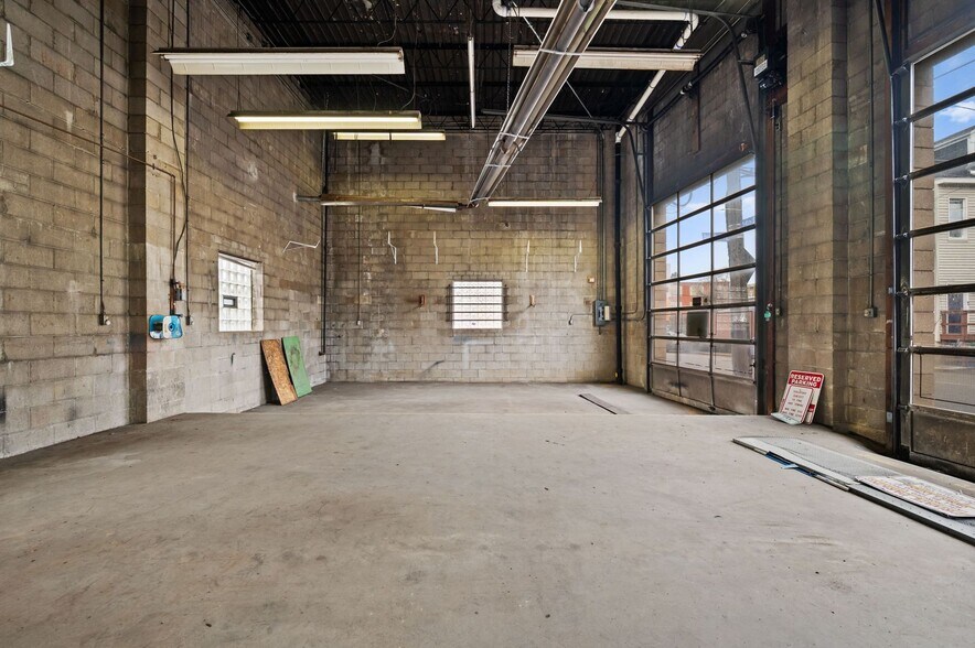 More Photos Of 5335 Butler St, Pittsburgh Storefront Retail Residential For Sale