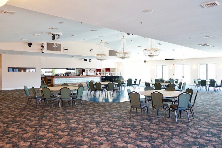 More Photos Of 746 Route 23B, Catskill Restaurant For Sale