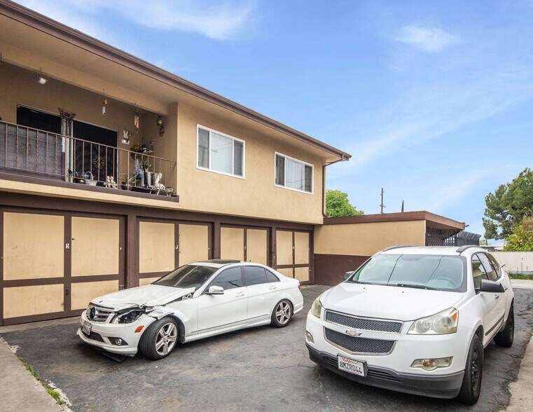 More Photos Of 525 N San Gabriel Ave, Azusa Apartments For Sale