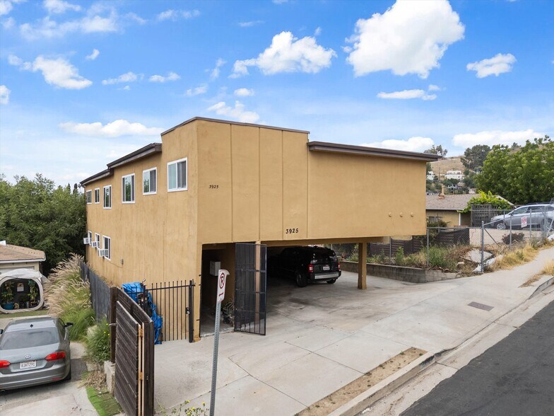 More Photos Of 3925 Barrett Rd, Los Angeles Apartments For Sale