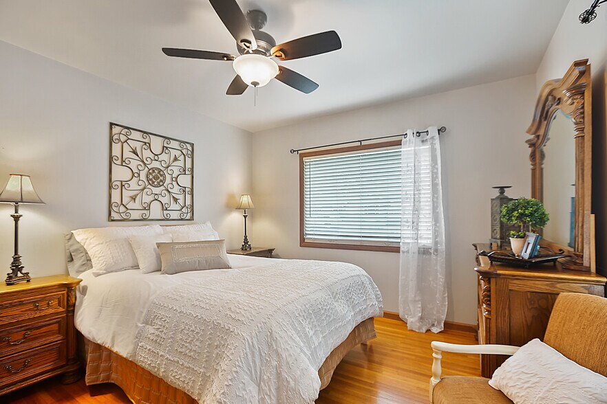 More Photos Of 101 N Evergreen Rd, Spokane Office For Lease