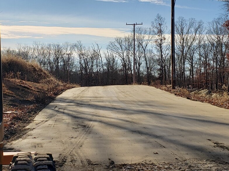 More Photos Of 50 Alton Bradford Rd, Hopkinton Land For Lease